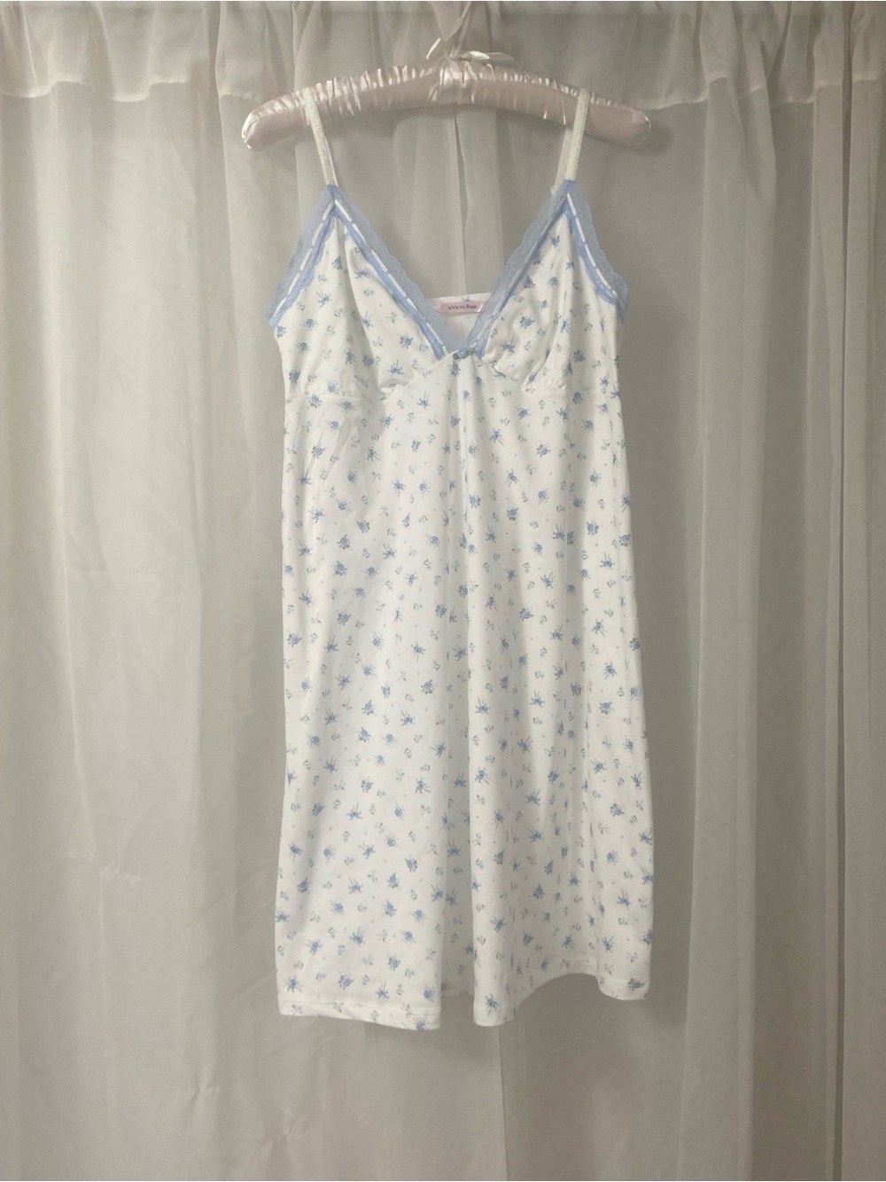 Blue floral nightgown